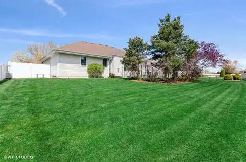 9507 Beall St, Dyer, IN 46311 photo 11
