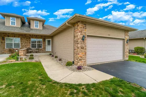 530 Cochran Dr, Crown Point, IN 46307 photo 1