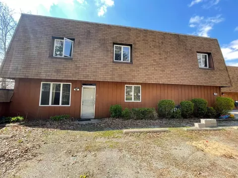 333 W 3rd St, Hobart, IN 46342 photo 1