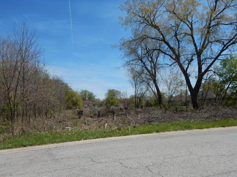1055 N Harvey St, Griffith, IN 46319 photo 1
