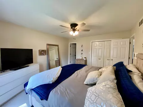 796 Cove Cir, Porter, IN 46304 photo 14