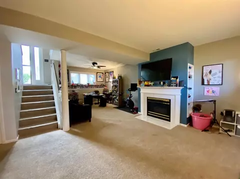 796 Cove Cir, Porter, IN 46304 photo 27