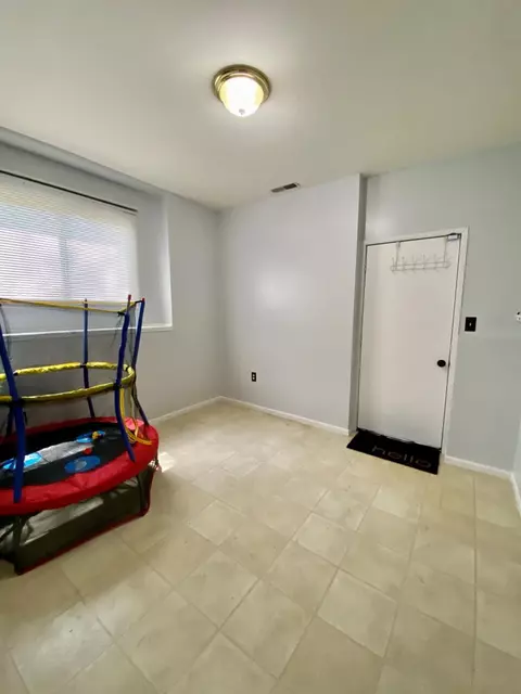 796 Cove Cir, Porter, IN 46304 photo 30