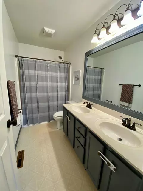796 Cove Cir, Porter, IN 46304 photo 17