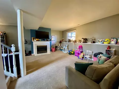 796 Cove Cir, Porter, IN 46304 photo 25