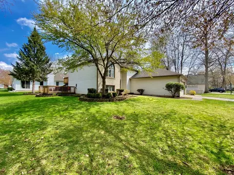 796 Cove Cir, Porter, IN 46304 photo 38