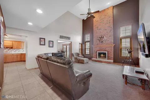 3213 Summit Way, Dyer, IN 46311 photo 3
