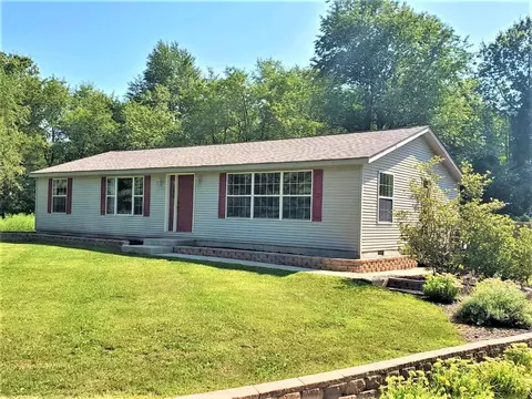 11423 N 215, De Motte, IN 46310 photo 1