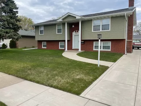 8725 Madison Ave, Munster, IN 46321 photo 1