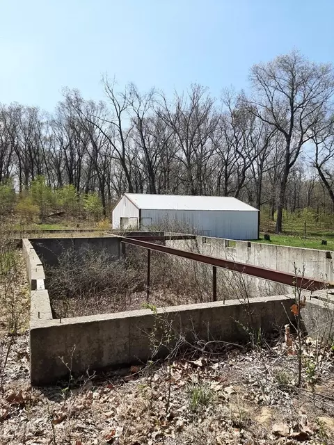 9430 N 200, Wheatfield, IN 46392 photo 3