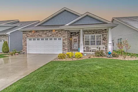 10191 Azalea Dr, Crown Point, IN 46307 photo 1
