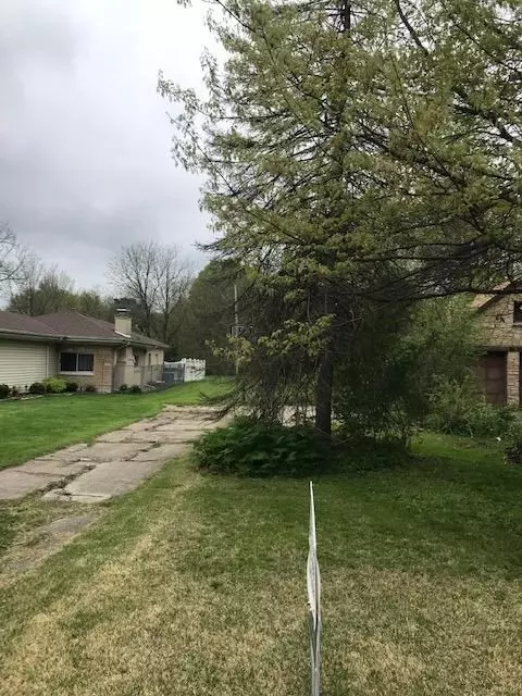 8714 Greenwood Ave, Munster, IN 46321 photo 3