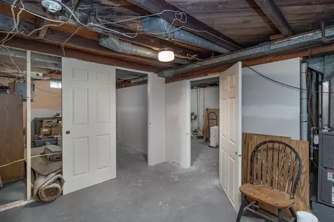 8 Lincoln St, Porter, IN 46304 photo 16