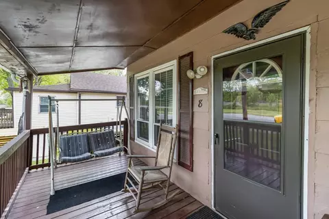 8 Lincoln St, Porter, IN 46304 photo 2