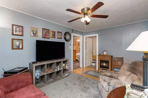 8 Lincoln St, Porter, IN 46304 photo 5