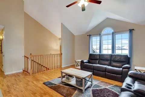 1205 E 112th Ave, Crown Point, IN 46307 photo 5