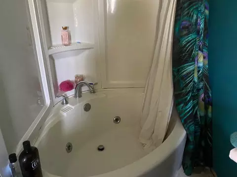 102 E Carter St, Wheatfield, IN 46392 photo 9