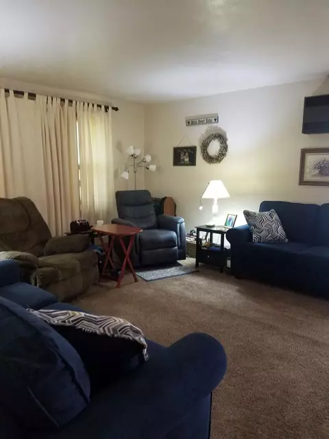 307 Apache Ln, Lowell, IN 46356 photo 6
