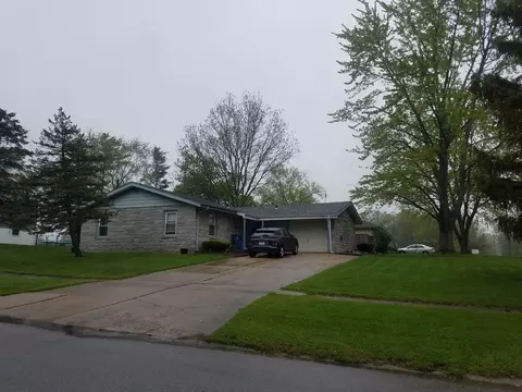 307 Apache Ln, Lowell, IN 46356 photo 1