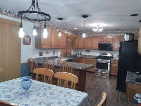 129 N Elgin St, Griffith, IN 46319 photo 4