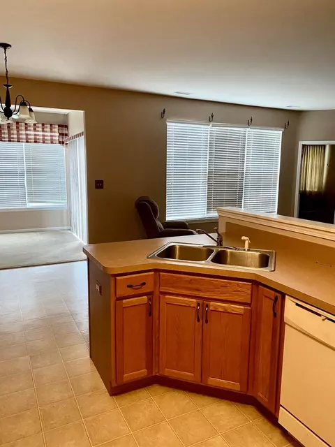 550 E 115th Pl, Crown Point, IN 46307 photo 7