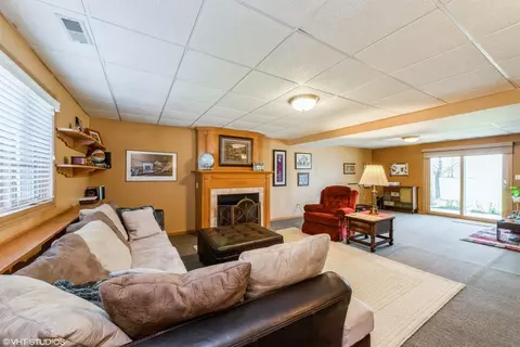 1531 Krame Dr, Crown Point, IN 46307 photo 9