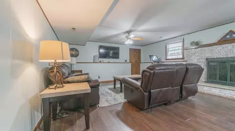 446 N True St, Griffith, IN 46319 photo 16
