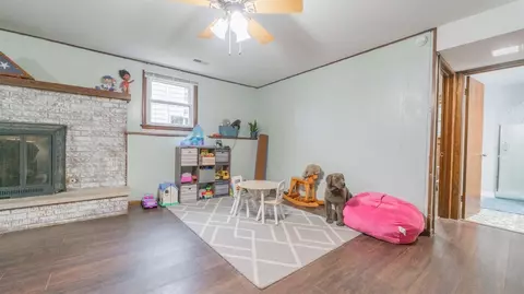 446 N True St, Griffith, IN 46319 photo 17