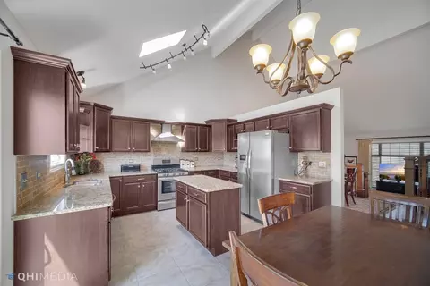 1143 Jeanne Ct, Crown Point, IN 46307 photo 11