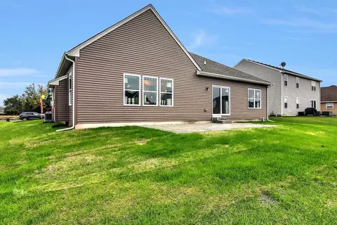 2739 132nd Ln, Crown Point, IN 46307 photo 4