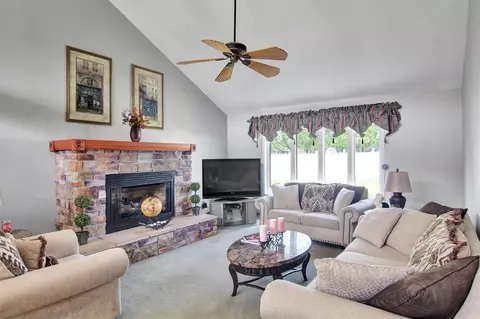 1444 W 129th Ave, Crown Point, IN 46307 photo 4