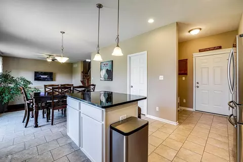 6254 Summershade Dr, Portage, IN 46368 photo 7