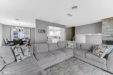 310 E 79th Ave, Merrillville, IN 46410 photo 9
