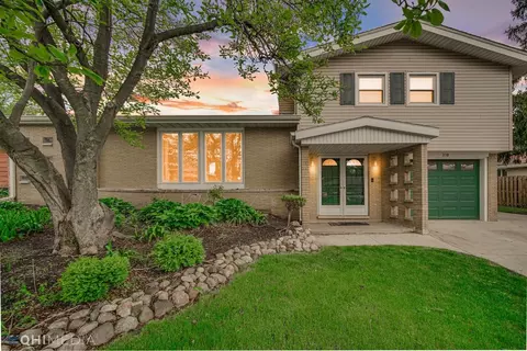 310 E 79th Ave, Merrillville, IN 46410 photo 1
