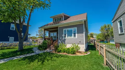 663 119th St, Whiting, IN 46394 photo 2