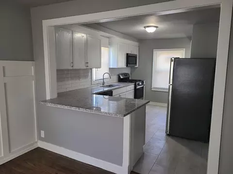 217 Porter St, Gary, IN 46406 photo 24