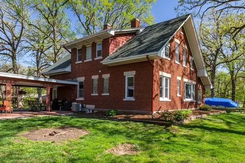 7 Old Orchard Ln, Kankakee, IL 60901 photo 4