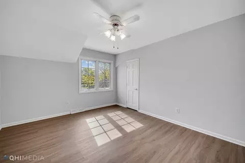 8828 Baring Ave, Munster, IN 46321 photo 16