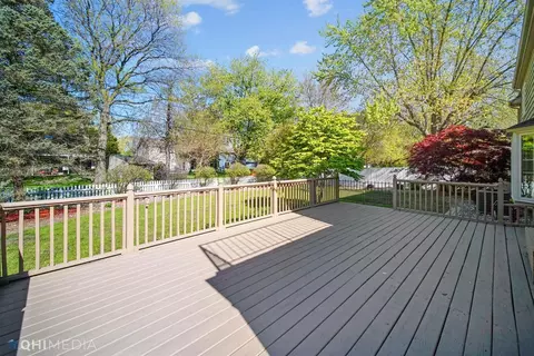 8828 Baring Ave, Munster, IN 46321 photo 13