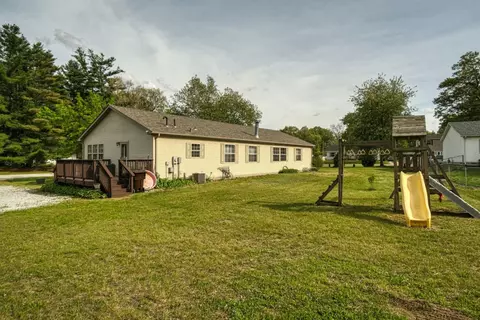 10424 N 460, De Motte, IN 46310 photo 4