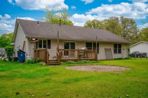 10182 N 457, De Motte, IN 46310 photo 2