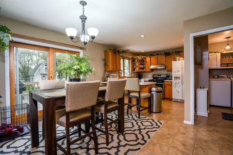 10182 N 457, De Motte, IN 46310 photo 5