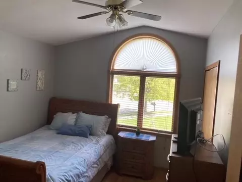 8700 Hamlin Pl, Crown Point, IN 46307 photo 15