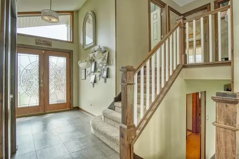 3170 Hoffman Ct, Dyer, IN 46311 photo 2