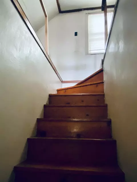 2143 Davis Ave, Whiting, IN 46394 photo 9