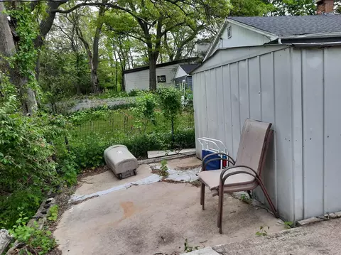 8116 Locust Ave, Gary, IN 46403 photo 26