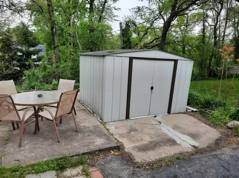 8116 Locust Ave, Gary, IN 46403 photo 24