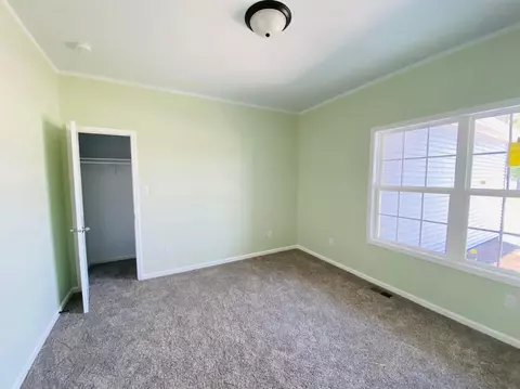 228 Cessna Dr, Burns Harbor, IN 46304 photo 5