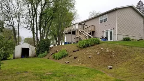 5607 N 600, Rolling Prairie, IN 46371 photo 18