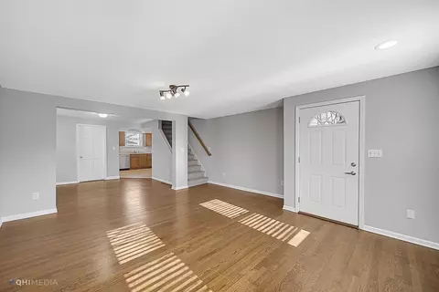 308 E Porter St, Crown Point, IN 46307 photo 2